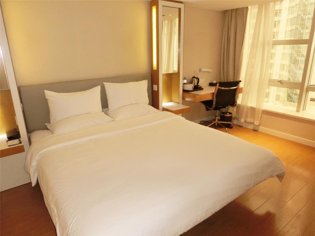 Ji Hotel Guangzhou Zhujiang New Town Room photo